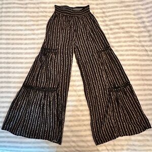 Black and White Wide Leg Pants with Vertical Stripes
